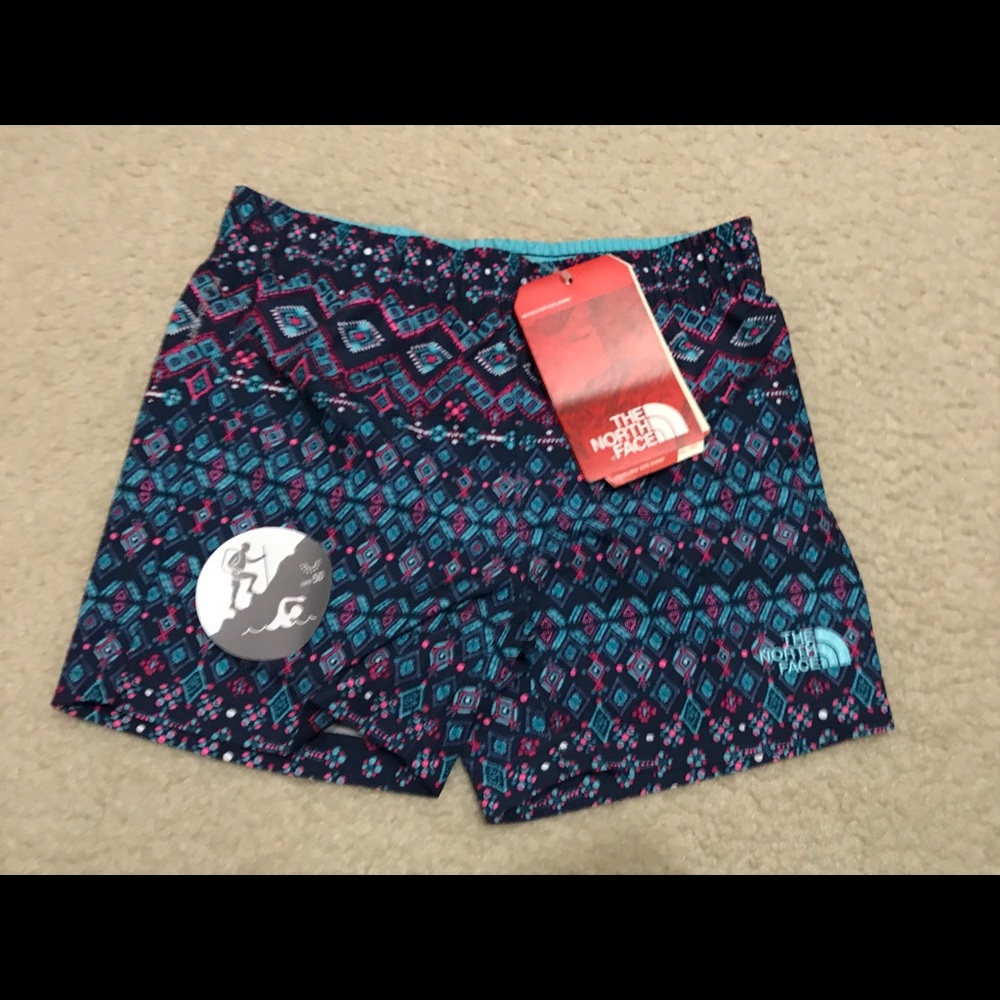 The North face toddler hiking water Short new